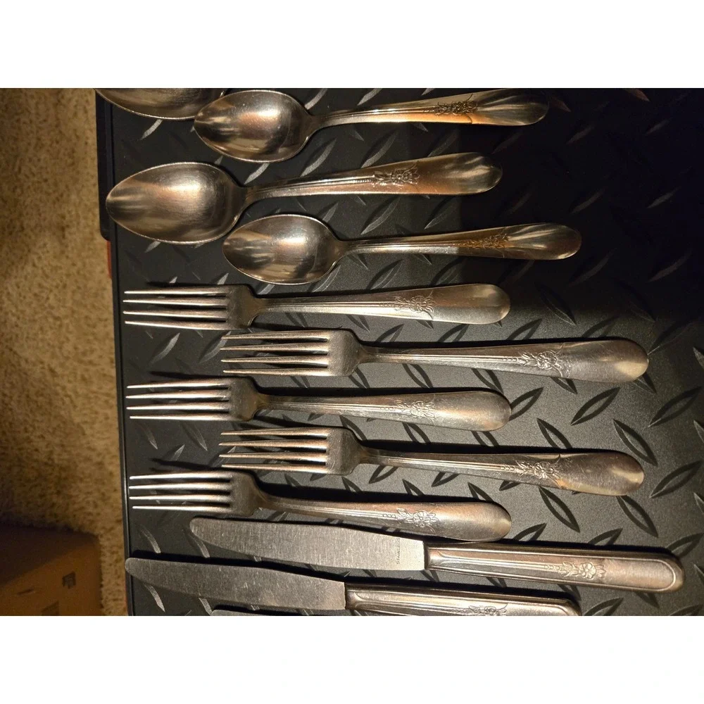 Vintage Floral Rose Stainless Steel Flatware Set 12pc Mixed‎ Lot